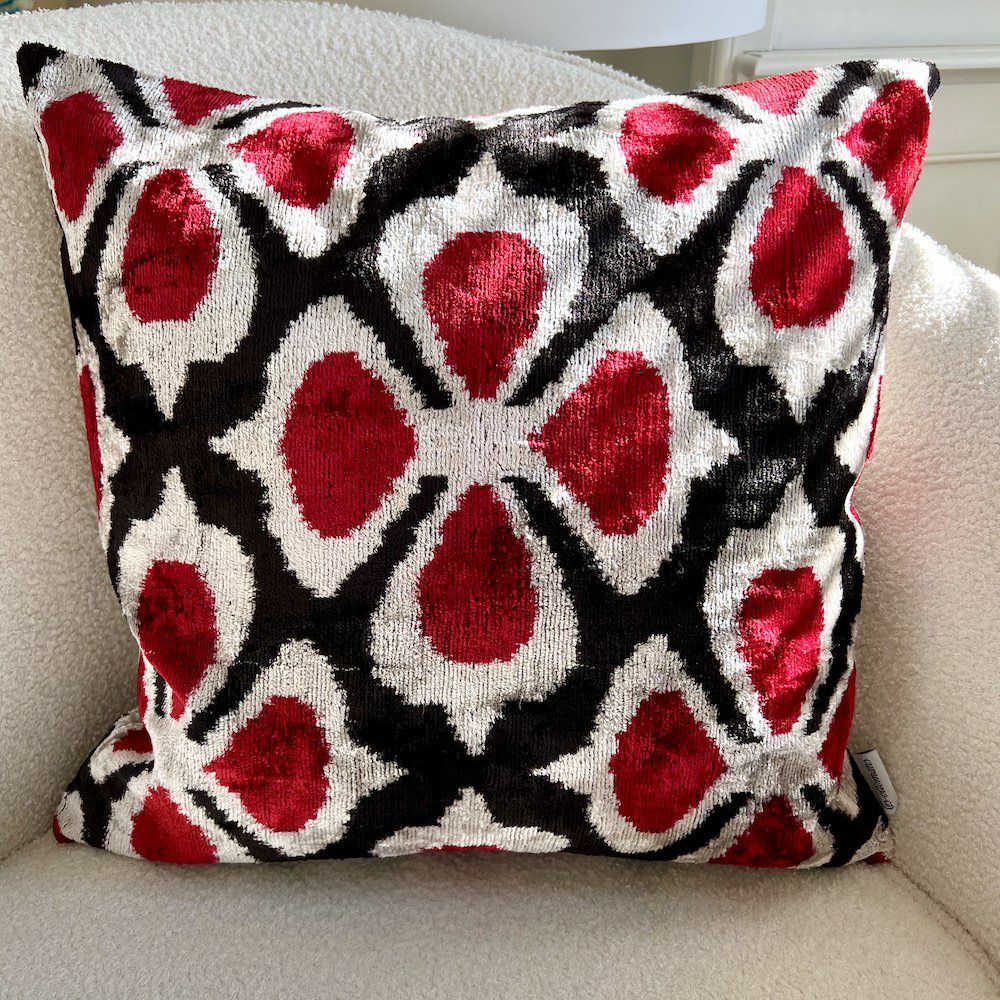 Pillow | Velvet Cushion ‘Ikat’ – Black-Red 50X50 Cm Home Accessories Pillow