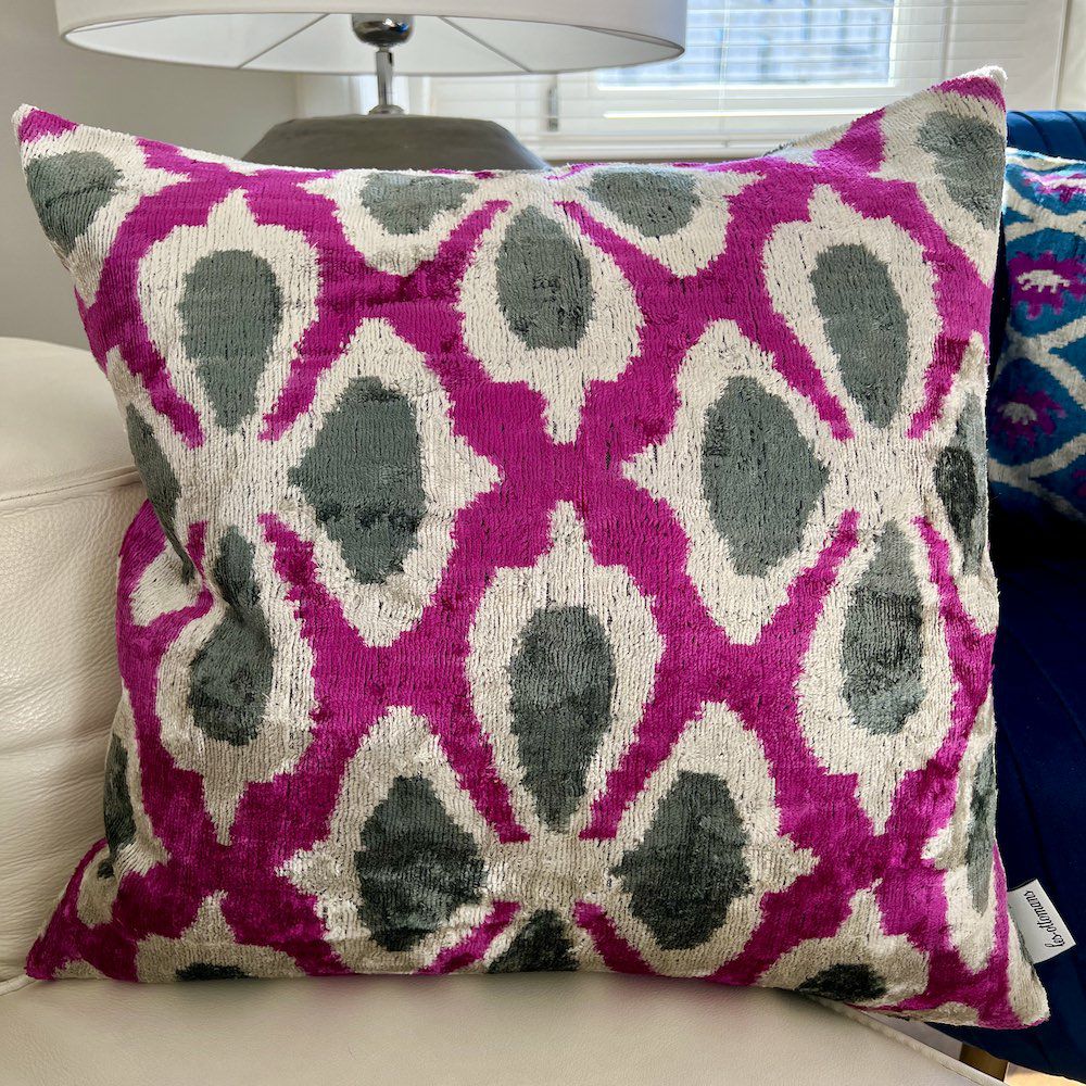 Pillow | Velvet Cushion ‘Ikat’ – Pink 50X50 Cm Home Accessories Pillow